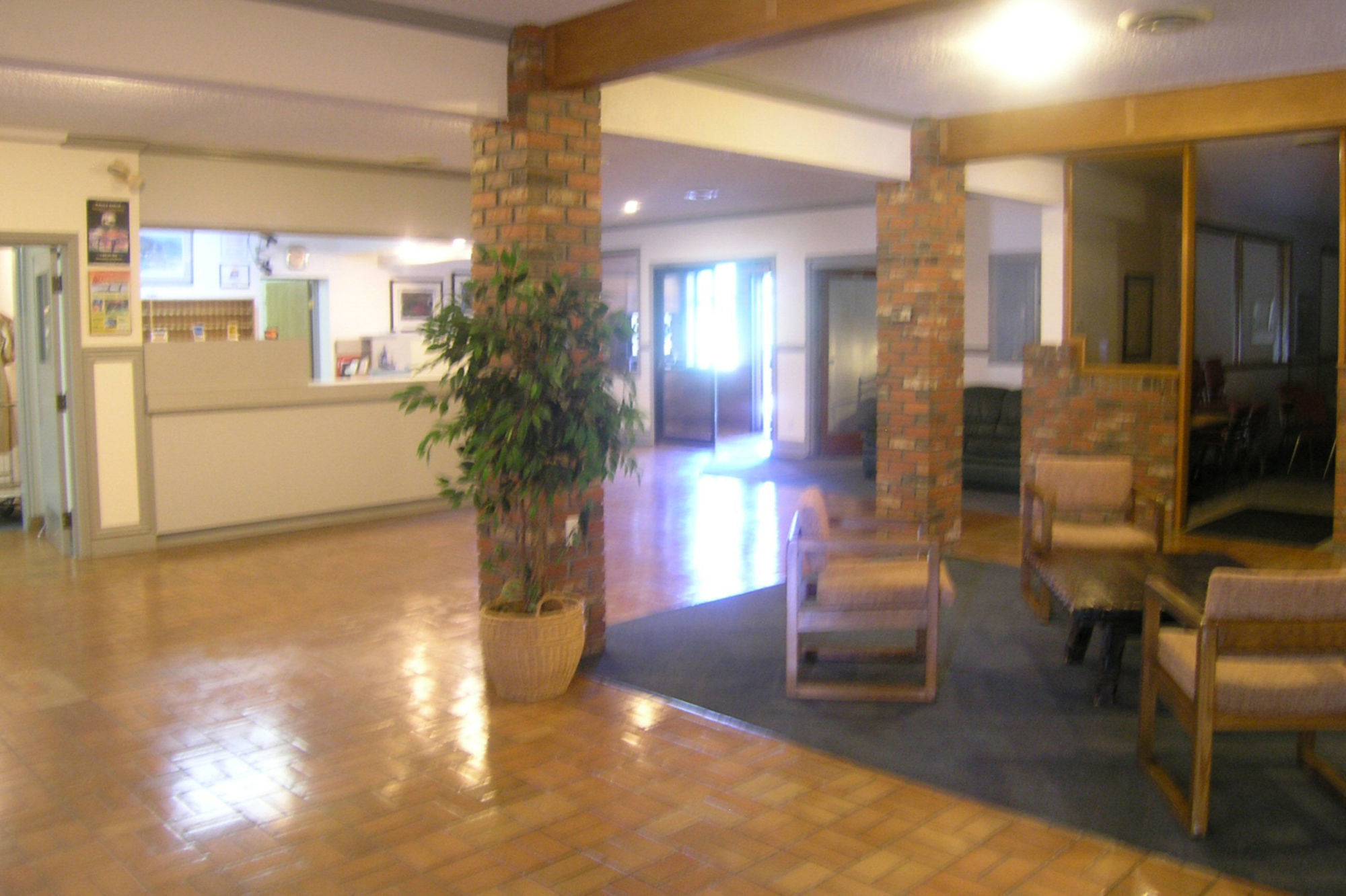 Kwa'Lilas Hotel Port Hardy Buitenkant foto