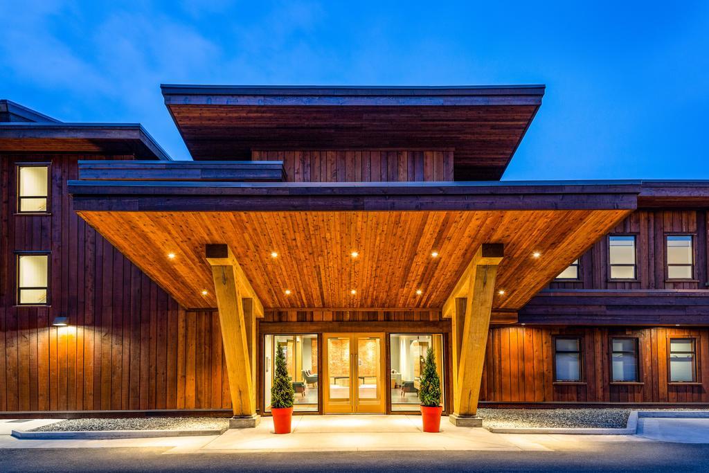 Kwa'Lilas Hotel Port Hardy Buitenkant foto