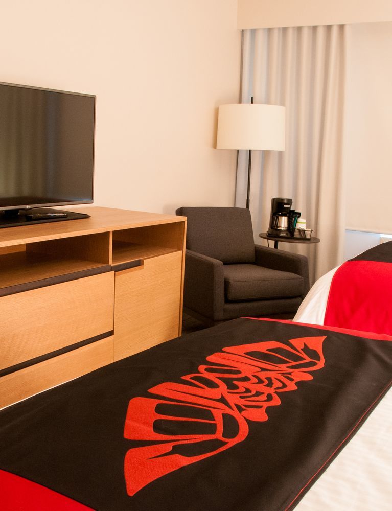 Kwa'Lilas Hotel Port Hardy Buitenkant foto